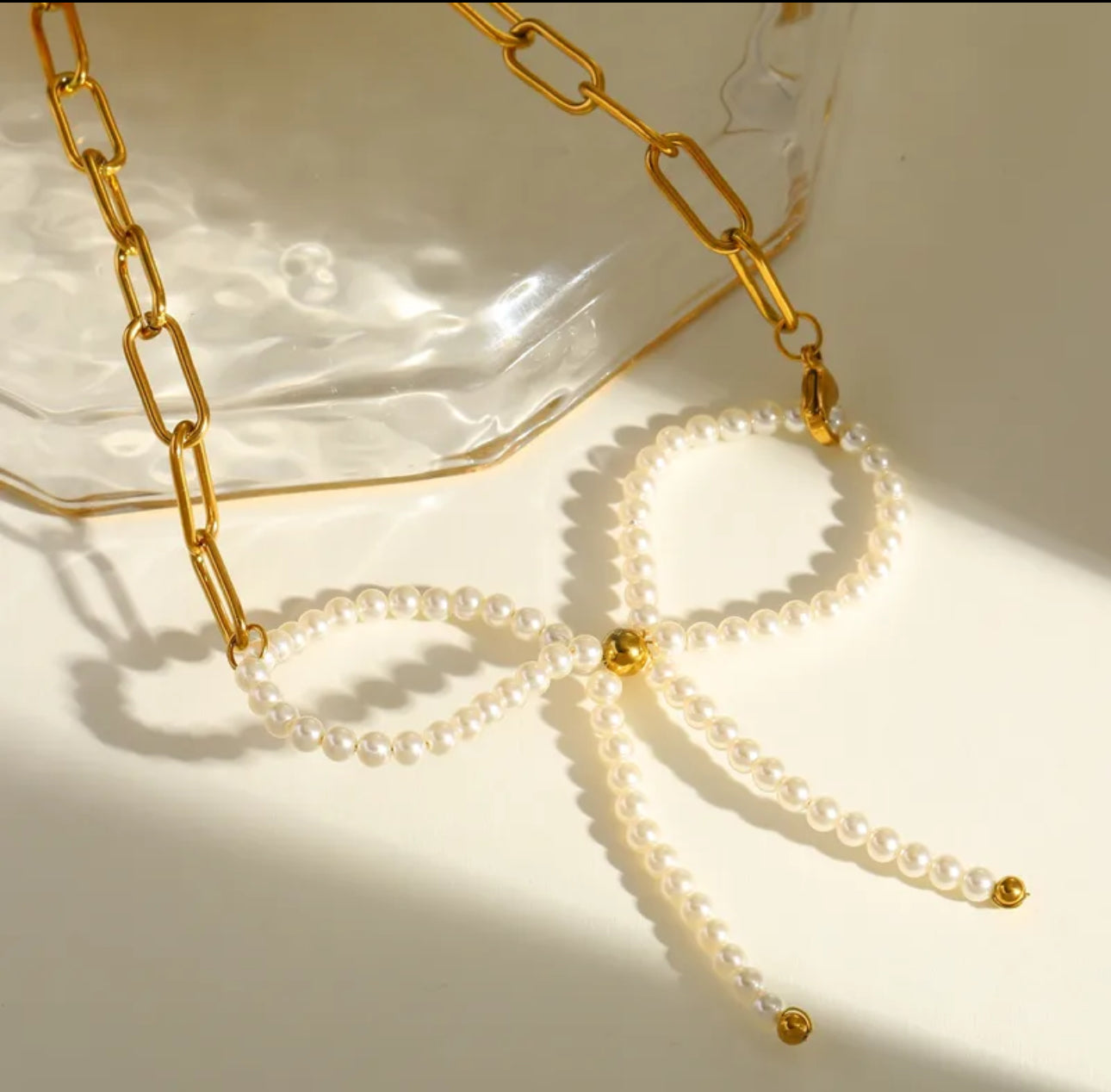 Elegant stainless steel 18k gold necklace bow