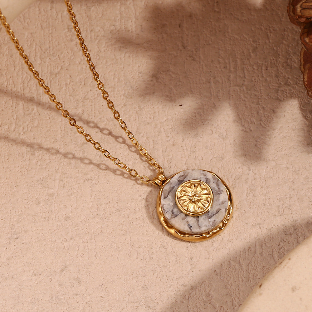 Stainless steel 18k necklace