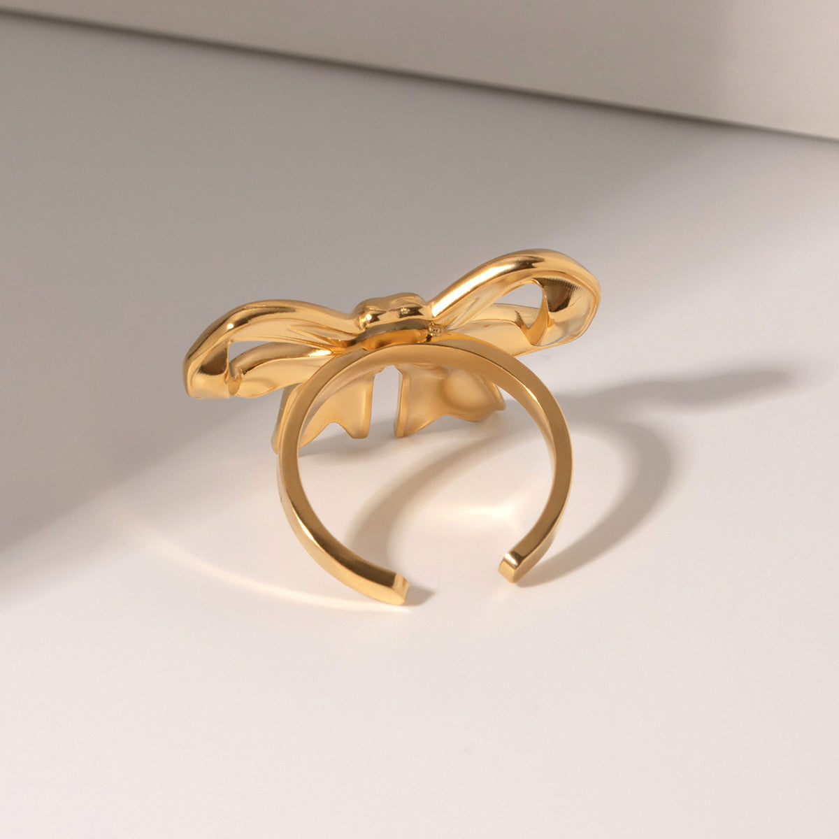 Stainless steel 18k ring