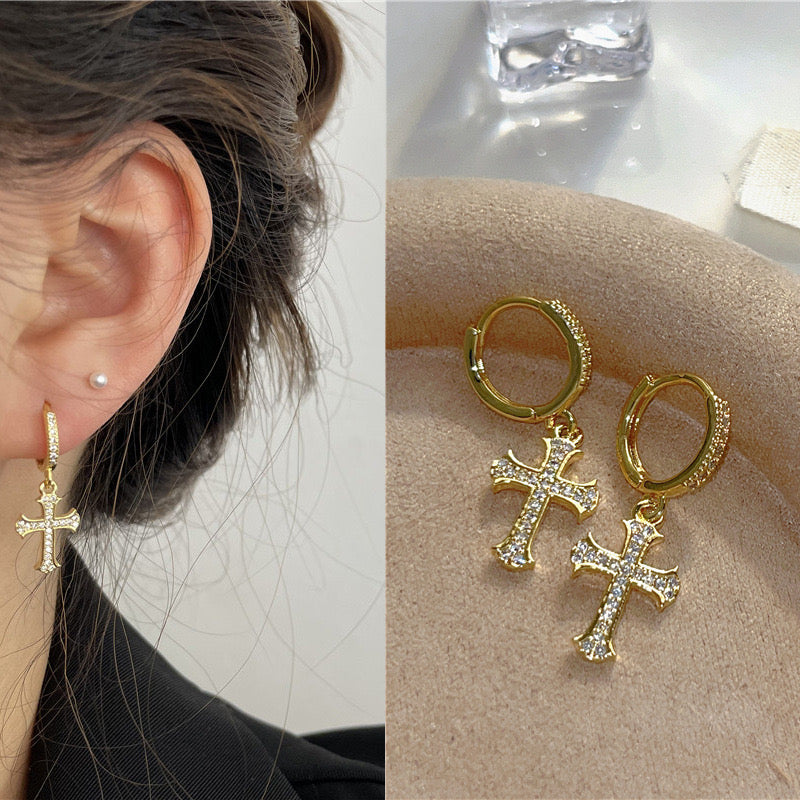 Earring cross casual every day gold