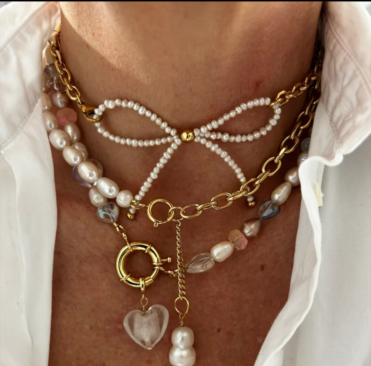 Elegant stainless steel 18k gold necklace bow